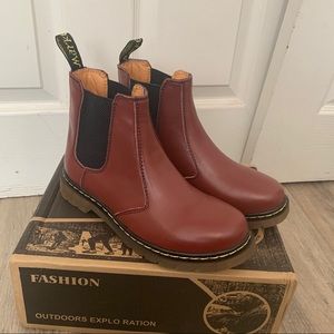 Look-alike Doc Marten Chelsey Boots